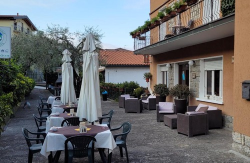 Siviano Hotel | Hotel Bellavista Meublè