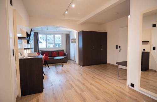 Central Interlaken Hotel | Hotel Derby Interlaken - Action & Relax Hub