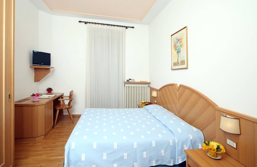 Pinzolo Bed & Breakfast | Hotel Dolomiti Pinzolo