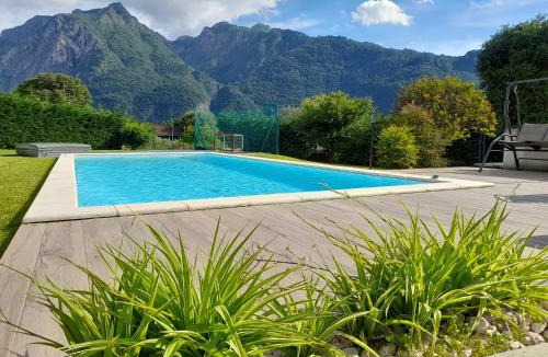Abbadia Lariana Apartment | Il Torchio - lake & mountain