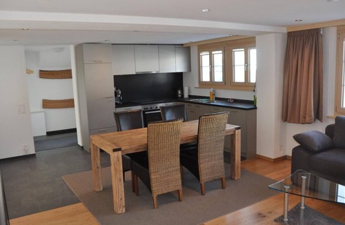 Grindelwald Apartment | im Chalet Adelheid by Interhome