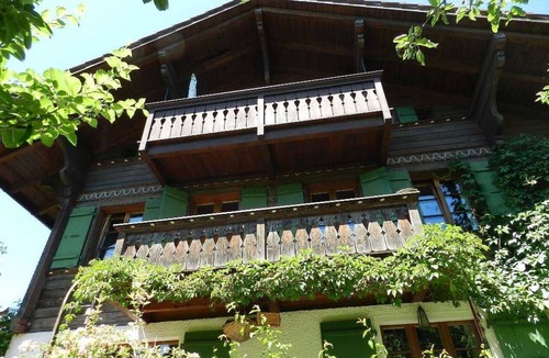 Gstaad Apartment | Im Wiesengrund Appartement/Fewo, Dusche oder Bad, WC 4-Bettwohnung by Interhome