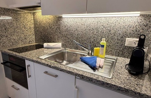 Arosa Apartment | Irmella 9 by Arosa Holiday Appartement/Fewo, Dusche oder Bad, WC, 3-Bettwohnung by Interhome