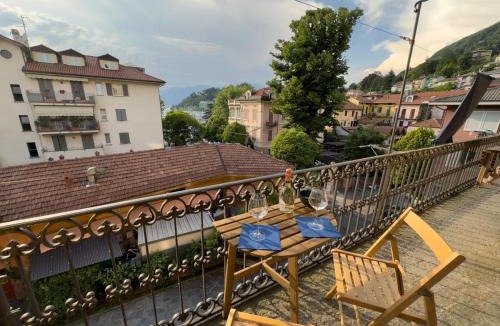 Laveno Apartment | La Casa sul Porto - Maggiore