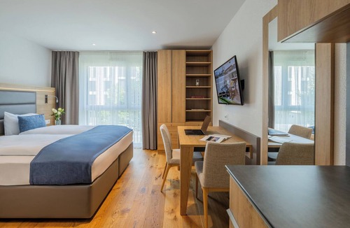 Dottingen Hotel | La Maison Suisse - Döttingen