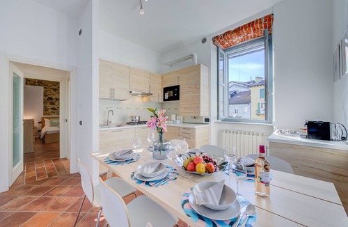 Arona Apartment | La Voce Del Lago - Historic Lakefront Stay in Arona, Arona, Italy