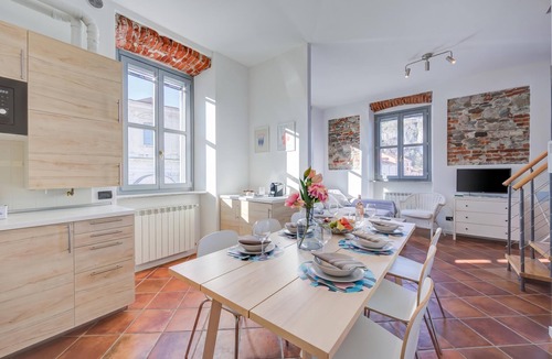 Arona Apartment | La Voce Del Lago - Historic Lakefront Stay in Arona, Arona, Italy