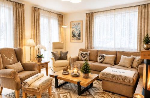Laax Apartment | Laax Cozy Apartment Ski Bus at the Door