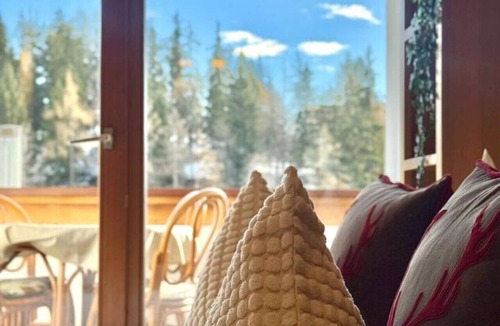 Montana Apartment | Lac & Love - Alpine Escape