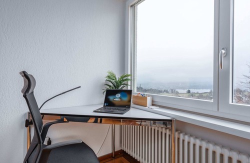 Uster District Apartment | Lake View | Home Cinema & Parking | Near Center