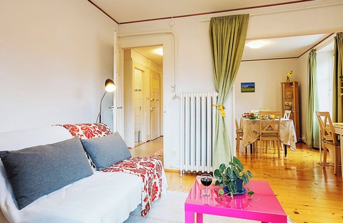 Le Solliat Apartment | Lake view, private parking and terasse.