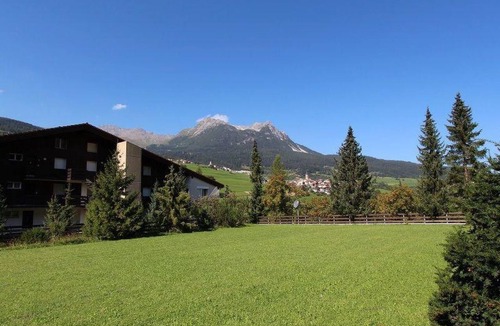 Cunter Apartment | Las Vals A2 Appartement/Fewo, Bad, WC, 2 Schlafräume 3 Zimmerwohnung - 4 Betten by Interhome