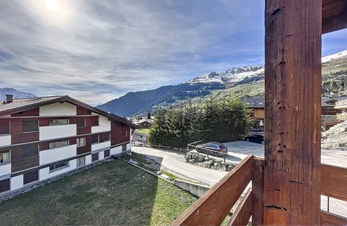 Verbier Apartment | Lichen 8