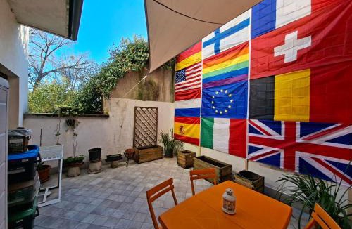 Monza Apartment | LISA'S HOME - La casa di Lisa - 15 min by train from Milan Central station