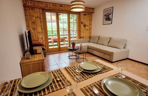Vex Apartment | Located on the route des Collons 1800, the building Les Ecureuils is 200m from the Trabanta chairlif