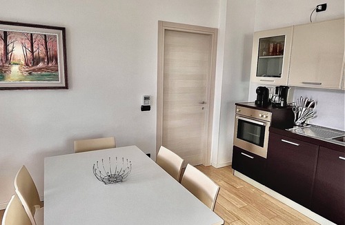 Colico Piano Apartment | Lodge by the lake with garden and parking - Beatrice