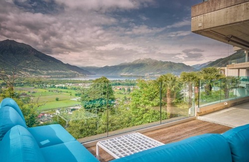 Gordola Apartment | Loft Diamant - 2.5-room holiday flat in Gordola