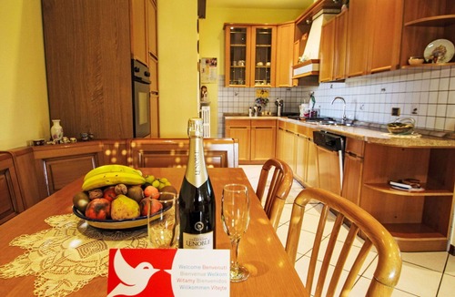 Caronno Varesino Apartment | Lovely apartment for 6 people with WIFI, A/C, TV and balcony