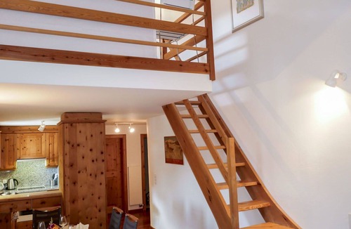 Sils-Maria Apartment | Lovely apartment for 4 guests with WIFI, TV, balcony and pets allowed