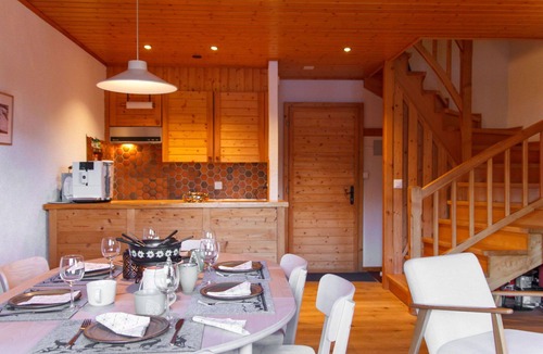Val d'Illiez Apartment | Lovely apartment for 6 guests with balcony and panoramic view