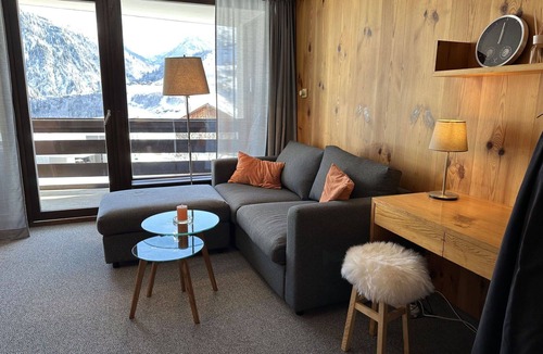 Acletta Apartment | Lovely apartment for 4 people with WIFI, pool, TV, balcony and panoramic view