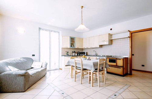 Vervo Apartment | Lovely apartment for 4 guests with WIFI, TV, terrace and pets allowed