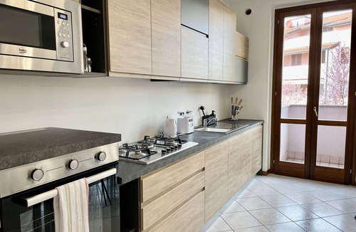 Dervio Apartment | Lovely apartment for 6 people with WIFI, TV, balcony and pets allowed