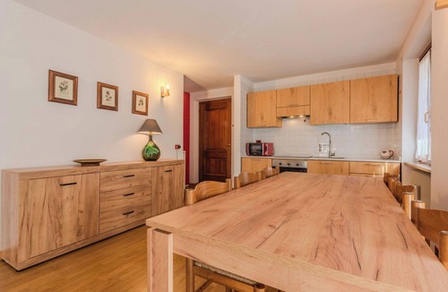 Sant'Antonio di Mavignola Apartment | Lovely apartment for 6 guests with TV and balcony
