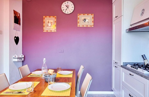Lecco Apartment | Lovely apartment for 6 people with WIFI, TV and patio