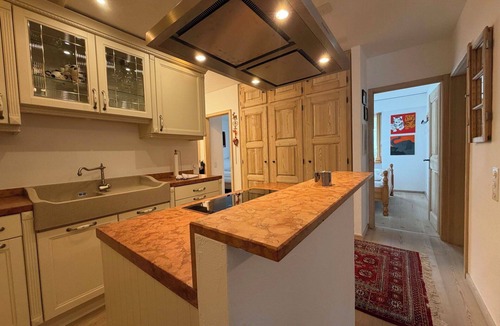 Laax Apartment | Lovely apartment for 6 people with WIFI, TV, balcony and panoramic view