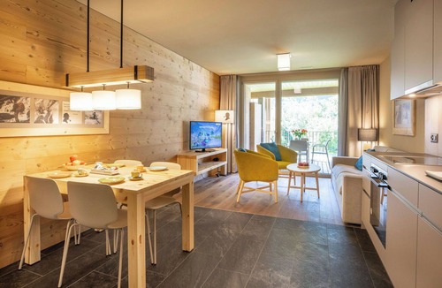 Meiringen Apartment | Lovely apartment for 4 guests with WIFI, TV, terrace and pets allowed