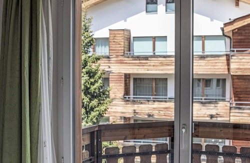 Saas-Fee Apartment | Lovely apartment for 6 people with WIFI, TV and balcony