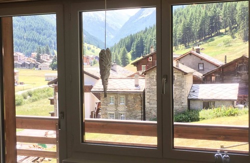 Saas-Balen Apartment | Lovely apartment for 5 guests with WIFI, TV and balcony