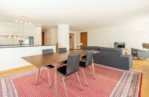 Laax Apartment | Lovely apartment for 4 people with WIFI, TV, balcony and panoramic view