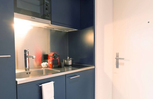 Lucerne Apartment | LU Verkehrshaus IV - Allmend HITrental Apartment