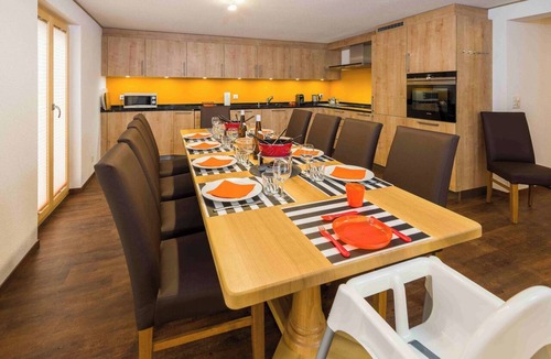 Graechen Apartment | Lunic, AZapartments.ch, B&B, (Grächen), 1057 by Interhome