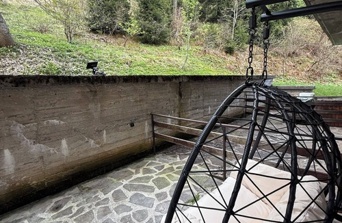 Castione della Presolana Apartment | Luxury Apartment on the Ski Slopes with a Garage