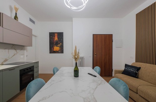 Stazione Apartment | LUXURY BERGAMO CITY APARTMENTS champagnerie