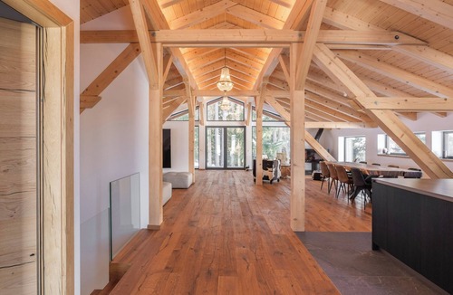 Graechen Ski Chalet | Luxury chalet with panorama, sauna, steam bath, hot tub & cinema, fondue house, and much more.