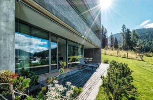 Davos-Dorf Apartment | Luxury Davos Apartment for 4 - Panorama Terrace & 5 Star Hotel Spa