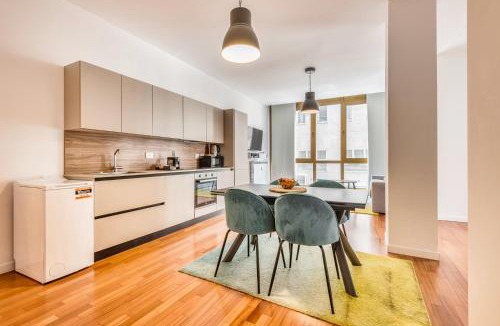 Carrobbio Apartment | Luxury Milano Duomo 4 Pax Via Stampa