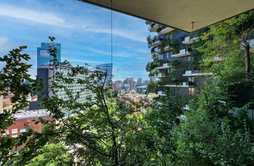 Centro Direzionale Apartment | Luxury Suite in bosco Verticale Milano Isola