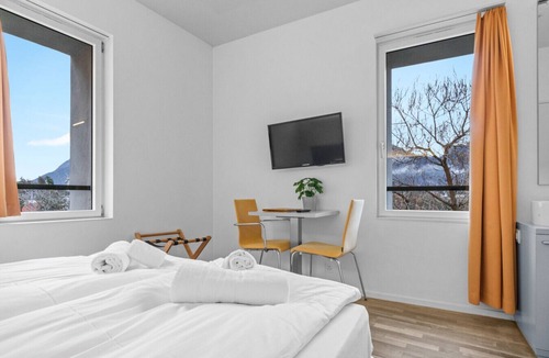 Sierre Hotel | Magnifique chambre double au coeur de Sierre