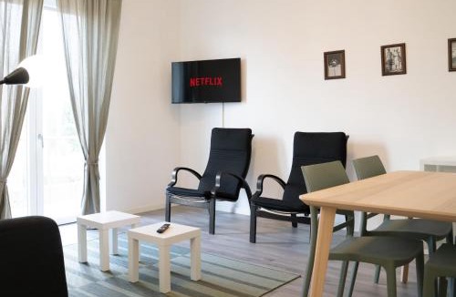Grassobbio Apartment | Marina Apartments 1