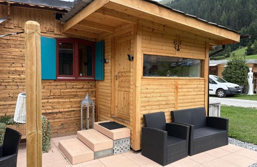 Bourg-Saint-Pierre Apartment | Mobile home Le paradis dans la nature