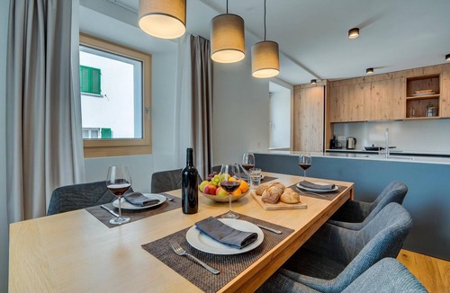 San Bernardino Apartment | Modern Alpine Stay in San Bernardino | Ski, Hiking & Nature - Montana 202, San Bernardino, Switzerland