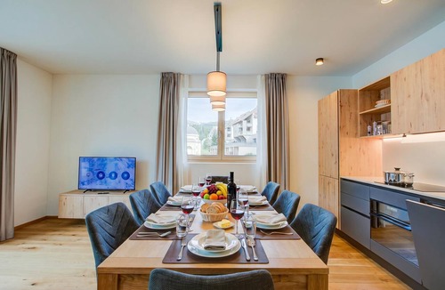 San Bernardino Apartment | Modern Alpine Stay In San Bernardino | Ski, Hiking & Nature - Castanea 002, San Bernardino, Switzerland