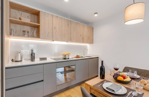 San Bernardino Apartment | Modern Alpine Stay in San Bernardino | Ski, Hiking & Nature - Castanea 101, San Bernardino, Switzerland