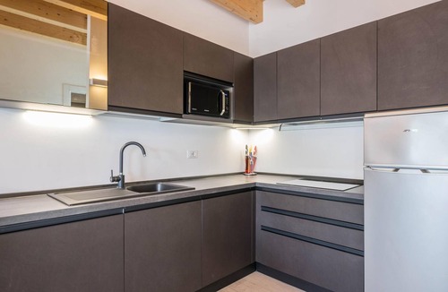 Malcesine Apartment | Modern Holiday Apartment with Wi-Fi, Air Conditioning, Pool, Lake View & Balcony; Garage Available, Pets Allowed