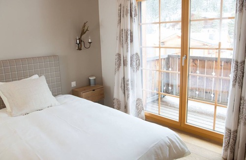 Valbella Apartment | Moderne Ferienwohnung Scalottas Lenzerheide by Interhome